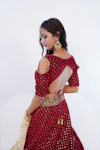 Lehenga Red-thumb